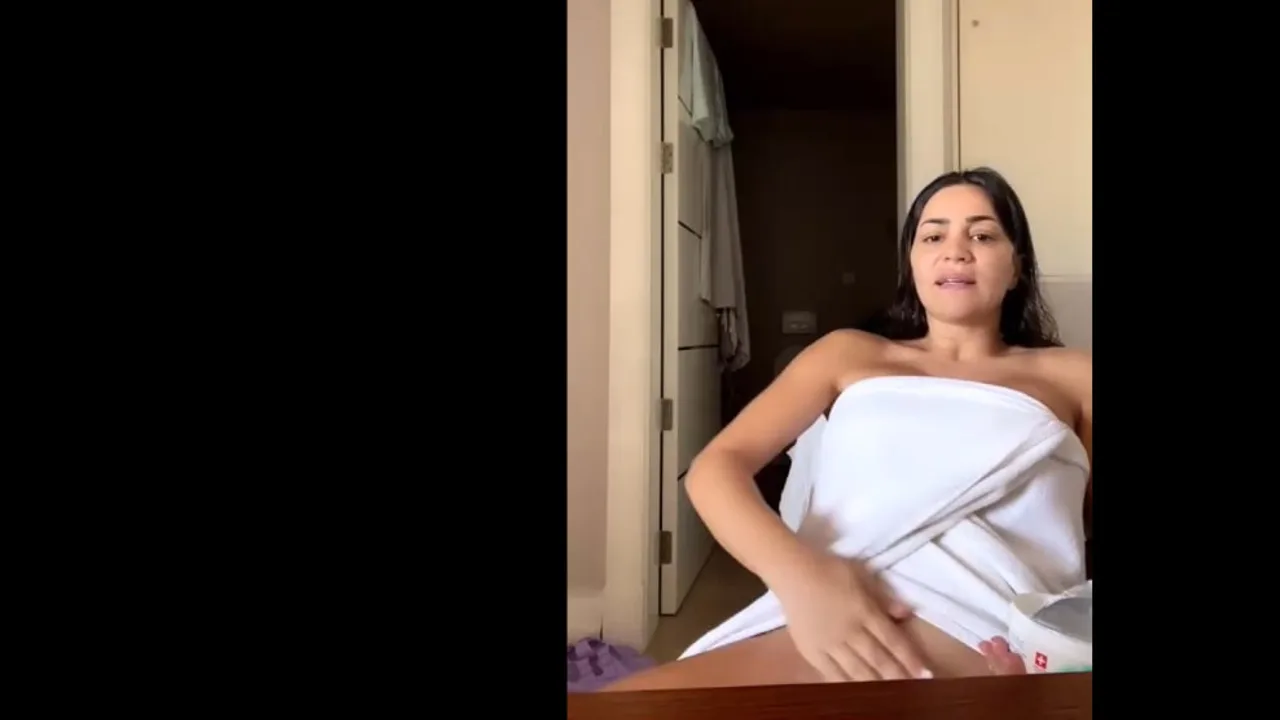 Serpil Cansız ifşa yayın izle duştan sonra mastürbasyon yaptı